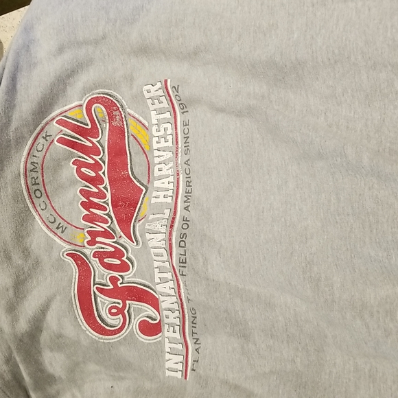 Farmall hooded Sweatshirt good condition sz L - Picture 5 of 5